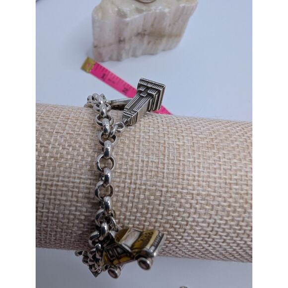Brighton Broadway Charm Bracelet Red Apple Taxi NYC Silver Tone 7.5in - Picture 5 of 7